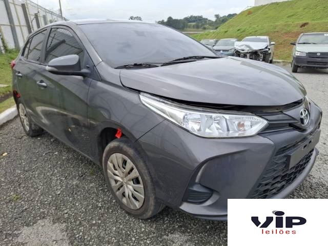 TOYOTA YARIS 2023